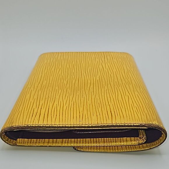 LOUIS VUITTON EPI LEATHER WALLET - Picture 5 of 6
